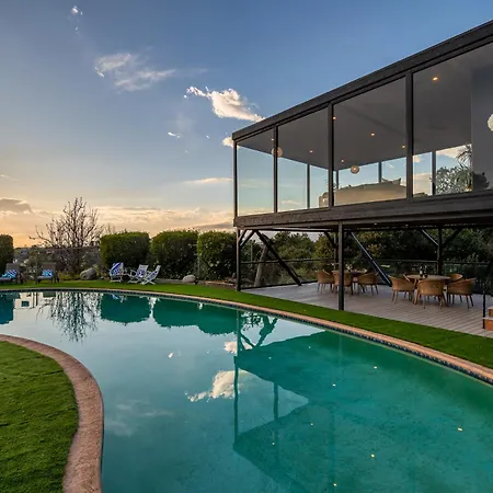 Spectacular Mansion With Amazing Views Villa